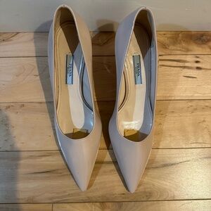 PRADA Nude‎ patent leather Pump Heels